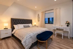 Spacious and Stylish 3BR/2BA Apartment + Parking - Image 3