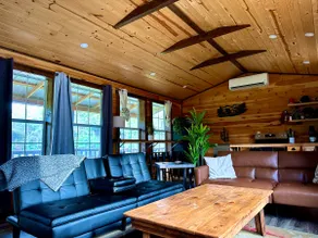 Mossy Oak Villa:Pet Friendly/ Near Cook Forest - Image 2
