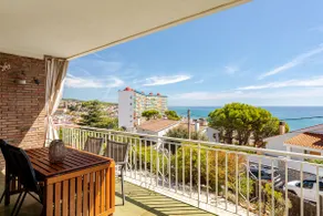 EL BOSQUET. CHALET WITH OCEAN VIEWS AND POOL - Image 3