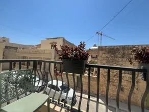 Charming House in Mgarr - Image 3