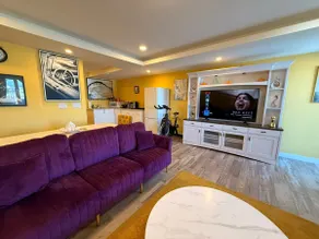 Home away from home - Image 3