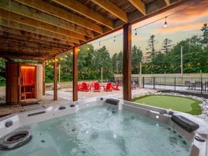 The Lone Star- Hot Tub, AC, Pool Table - Image 2