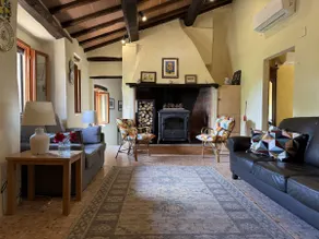 Gorgeously restored tranquil farmhouse - Image 3