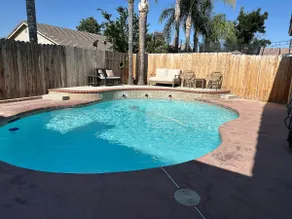 5 Bedroom Beautiful NW Bakersfield with Pool! - Image 3
