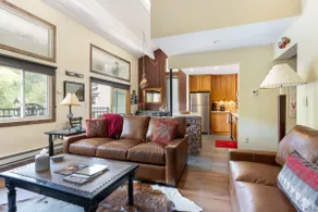 Vantage Point Condo 105 - Image 5