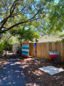 Perdido Key Surf Shack - guesthouse on hobby farm - Image 4