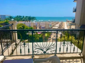 Luxurious 2 BR Appt at the Black Sea Coast - Image 5