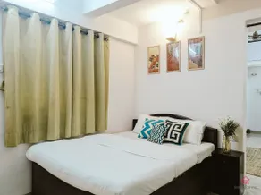 Comfortable Studio near Hill Road Bandra West! - Image 2