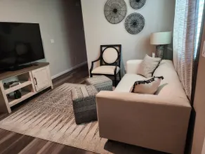 Modern 1 Bedroom Unit | Private | Great Location! - Image 2