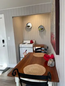 Cozy Private Space with Kitchen - Image 2