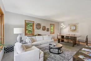 Modern Dutch Bungalow - Image 2