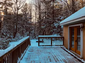 Cozy Private Home in the Mountain Lakes - Image 5