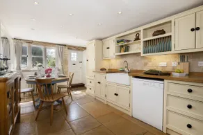 Primrose Cottage -  a cottage that sleeps 6 guests  in 3 bedrooms - Image 3