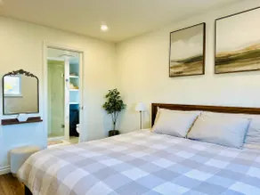 4BR Family Home • West Side • Free Parking & Pets - Image 4