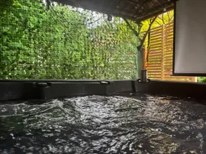 Airport Hideaway | Optional HotTub Add-On - Image 2
