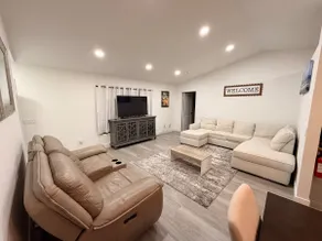 Deland Home - Image 4