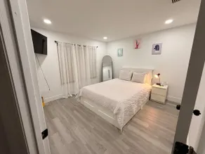 Deland Home - Image 2