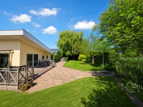 Villa Vera - Comfort, Space, Sauna & Hot Tub in Private Garden - Image 4