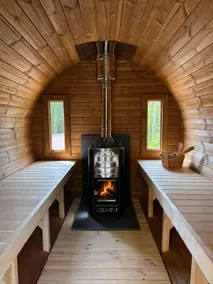 Villa Vera - Comfort, Space, Sauna & Hot Tub in Private Garden - Image 3