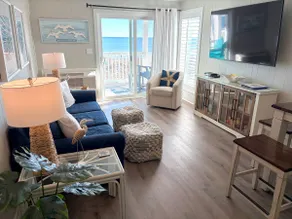 Ocean Daze - Corner OceanFront Condo / King Bed - Image 2
