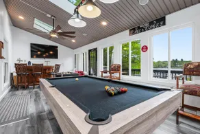 Lake Vibez: 5BR Lakefront + View, Kayaks*Ski *Golf - Image 2