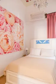 “Athenas” Neoclassic Harbour View Apartment - Image 4