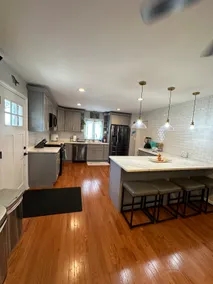 Large Home on Jersey Shore - Image 2