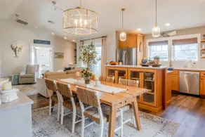 Luxury Stay w/Ocean View in the Heart of Manzanita - Image 5