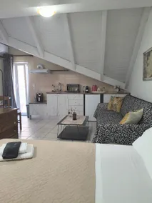 Attic Apartment sea view Argostoli - Image 5