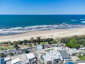 Beached On Marine Parade - Image 4