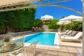 Villa Golden Tiara Large Private Pool AC WiFi - Image 2