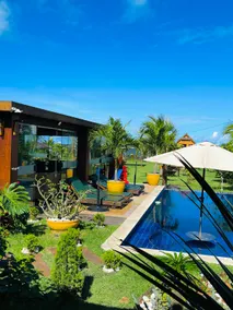 Luxury Waterfront House (Right on the sand) - Image 4