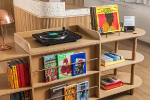 Mint House 70 Pine by Kasa | Deluxe Studio King - Image 4