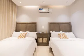 Al Majidiyah Luxury Apartment, 2 Bedrooms, Self Check-in & Basement Parking - Image 3