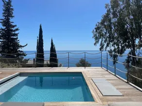 Villa with a pool and view of Monaco - Image 4