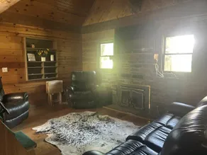 Private cabin, close to town - Image 4