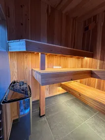 Near Old Mill - No Pets - Top 5% - Nordic Sauna - Image 5