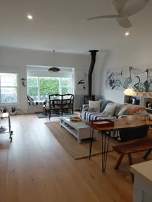 Luxury sea view. Fire. King bed. Kitchen. Garden. - Image 2
