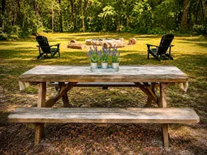 Willis Oaks Country Cottage - Image 3