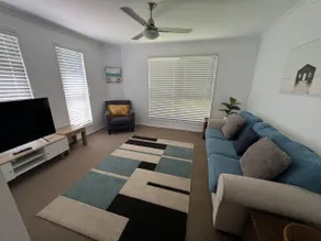 BIG Sandstone Point (SEQ) House! Bribie, Pets, yes - Image 3