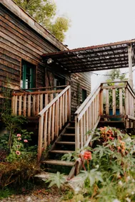 Pondside cabin and Nordic bath - Image 2