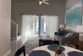 Townhouse 1 Mile to Beach & NS Mayport - Image 4