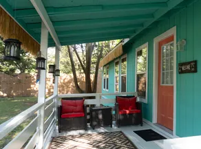 Tiki Cottage Lake Texoma - Hot Tub & Fun - Image 3