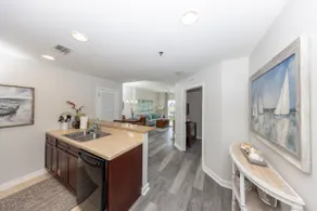 Larger 1 BR at Luau with full kitchen, Unit 6907, 9th floor! Tram Wifi included - Image 3