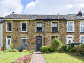 Cwmcarn Cottage - Image 2