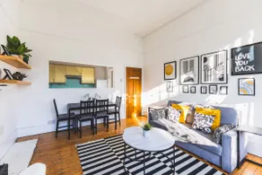 Superb flat in Muswell hill with private garden - Image 4