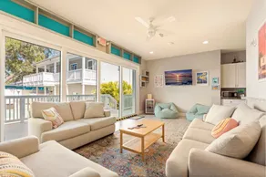 Sunny - Key West Vibe Cottage - Pool - Walkable - Image 2