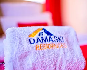 Damaski Suite 2: Executive Luxurious 2BR Apartment - Image 2