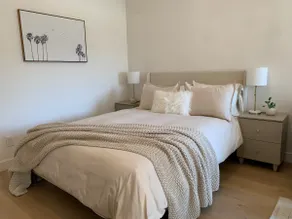 Hollywood Hills Hideaway with VIEWS! Private Suite - Image 4