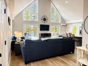New 2023 Waterfront Home near Acadia with Hot Tub - Image 3